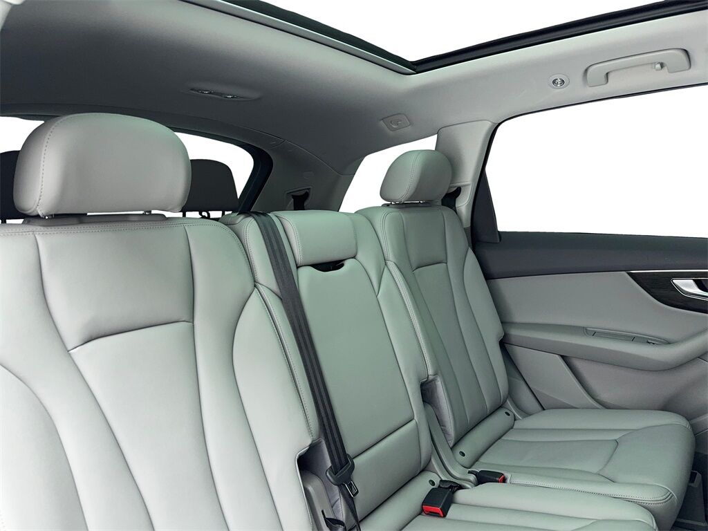2023 Audi Q7 45 Premium NAV,CAM,PANO,HTD STS,BLIND SPOT,3RD ROW Plano TX