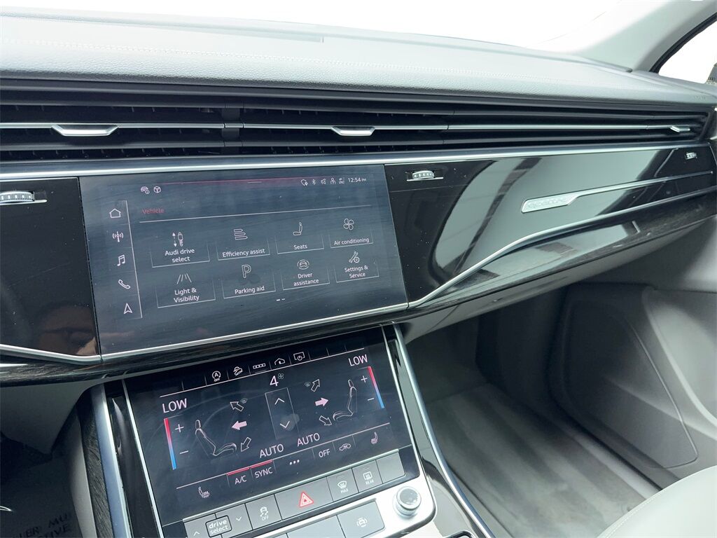 2023 Audi Q7 45 Premium NAV,CAM,PANO,HTD STS,BLIND SPOT,3RD ROW Plano TX