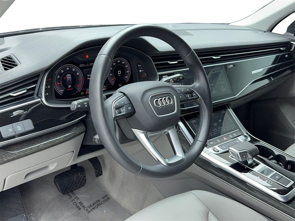 2023 Audi Q7 45 Premium NAV,CAM,PANO,HTD STS,BLIND SPOT,3RD ROW Plano TX