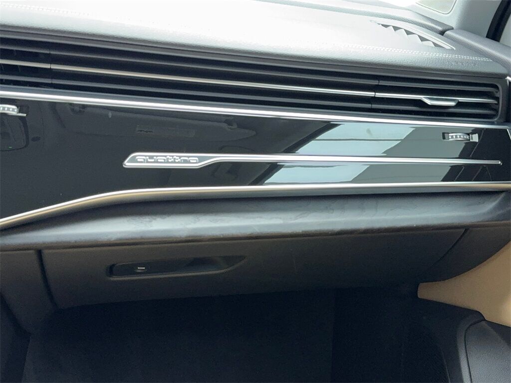 2023 Audi Q7 45 Premium Plus NAV,CAM,PANO,CLMT STS,BLIND SPOT,3 Plano TX