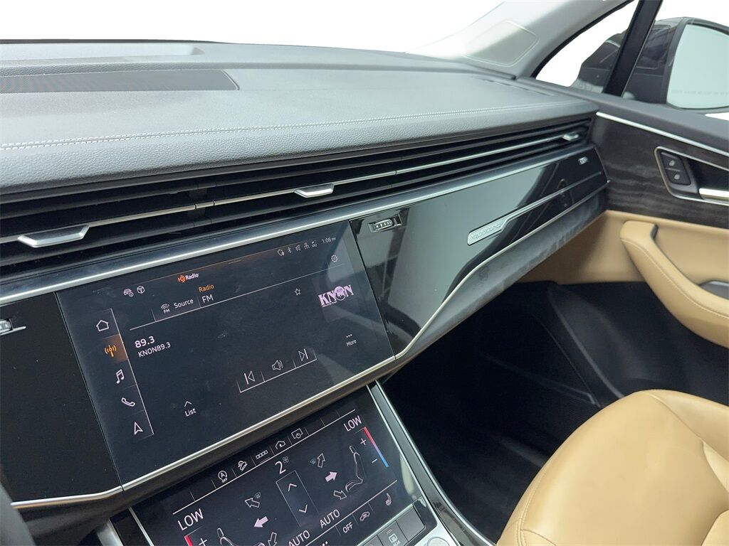 2023 Audi Q7 45 Premium Plus NAV,CAM,PANO,CLMT STS,BLIND SPOT,3 Plano TX