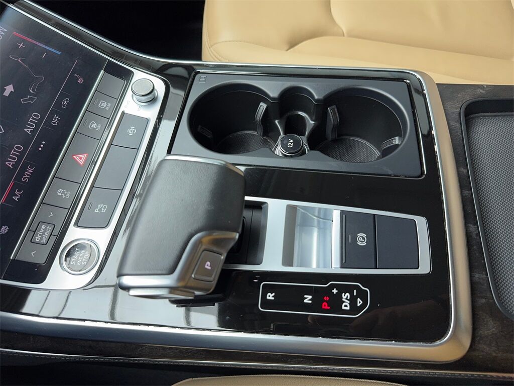 2023 Audi Q7 45 Premium Plus NAV,CAM,PANO,CLMT STS,BLIND SPOT,3 Plano TX