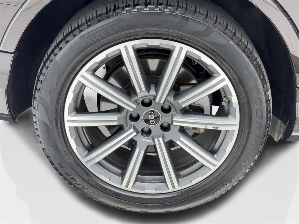2023 Audi Q7 45 Premium Plus NAV,CAM,PANO,CLMT STS,BLIND SPOT,3 Plano TX