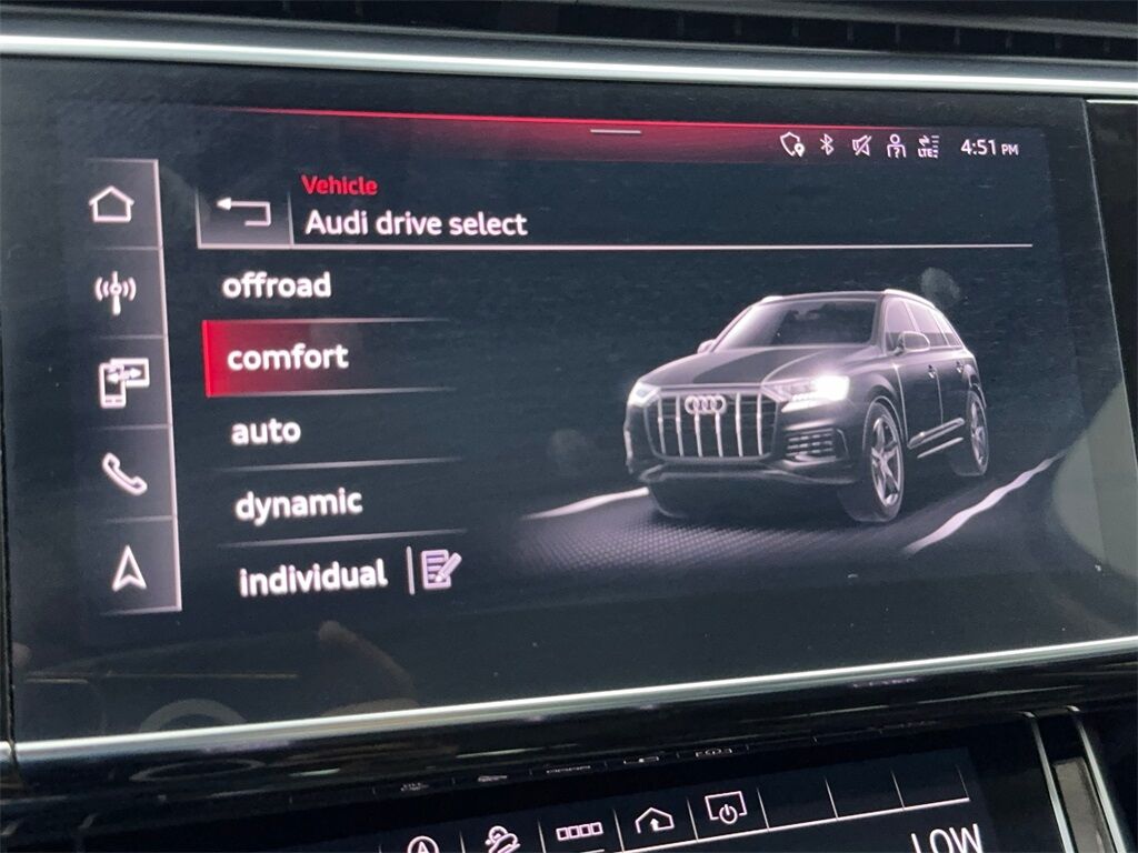 2023 Audi Q7 45 Premium Plus NAV,CAM,PANO,HTD STS,BLIND SPOT,3R Plano TX