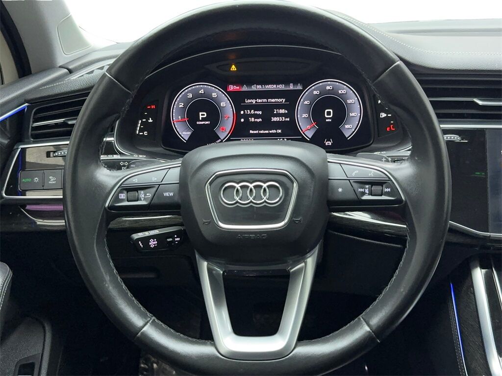 2023 Audi Q7 45 Premium Plus NAV,CAM,PANO,HTD STS,BLIND SPOT,3R Plano TX