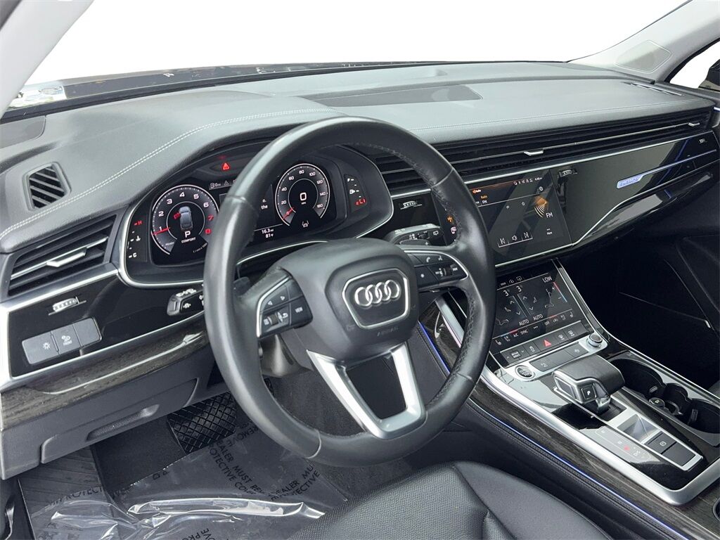 2023 Audi Q7 45 Premium Plus NAV,CAM,PANO,HTD STS,BLIND SPOT,3R Plano TX