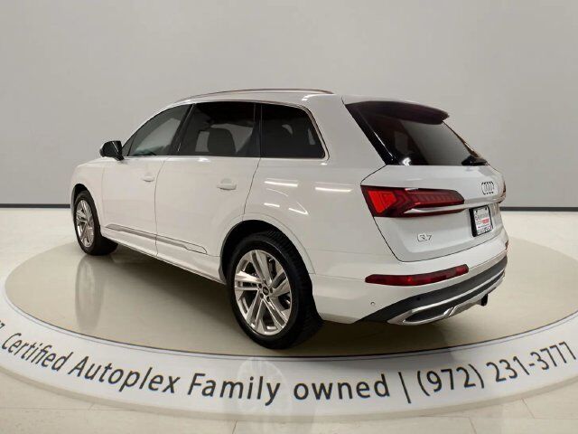 2023 Audi Q7 45 Premium Plus quattro