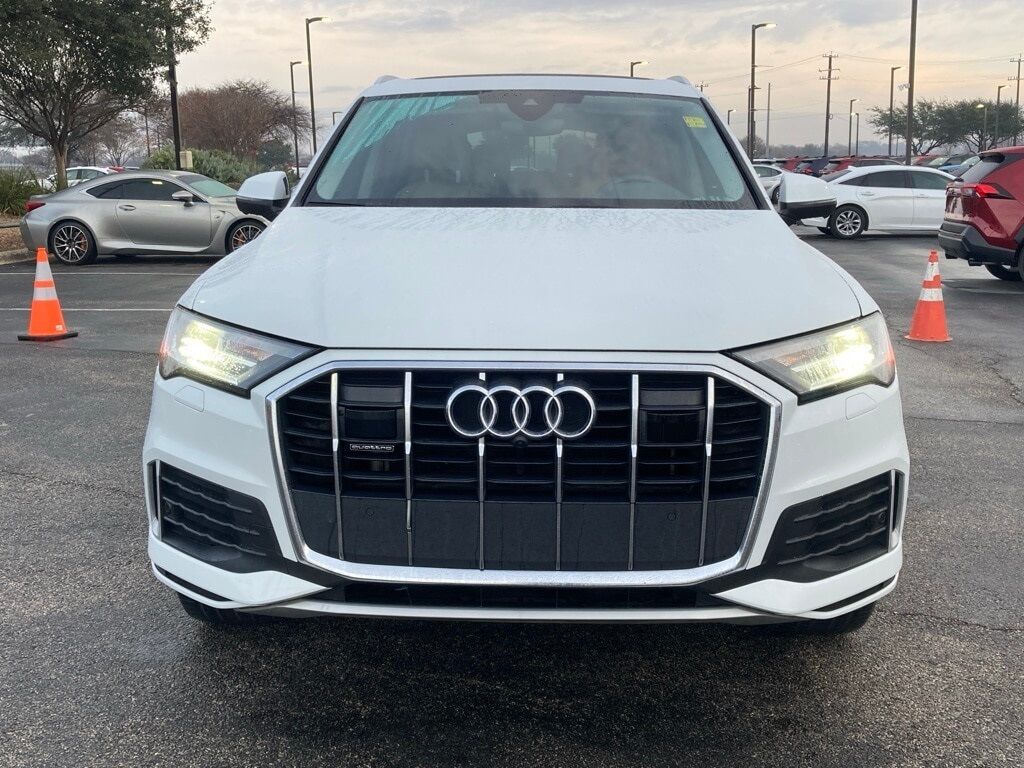 2023 Audi Q7 45 Premium