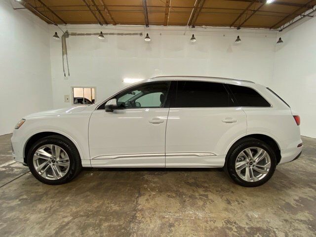 2023 Audi Q7 45 Premium quattro