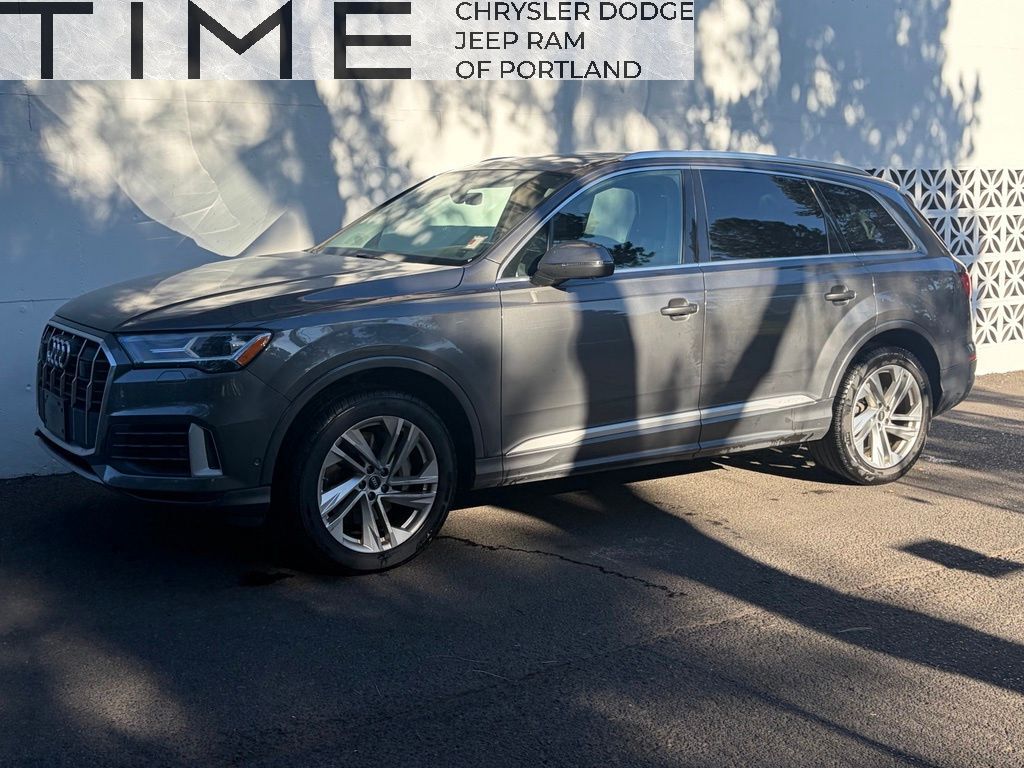 2023 Audi Q7 55 Premium Plus