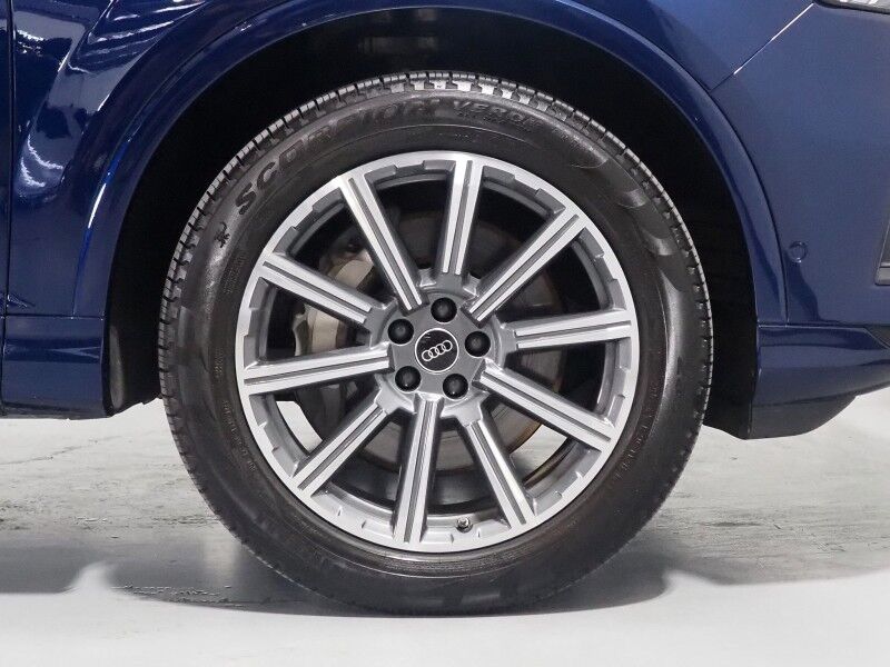 2023 Audi Q7 Premium Plus 45 TFSI Quattro *BLACK OPTIC PKG, EXECUTIVE PKG, NAVIGATION, VIRTUAL COCKPIT, ADAPTIVE CRUISE, SAFETY ALERTS, 360 CAMERAS, PANO MOONROOF, LEATHER, CLIMATE SEATS, HEATED STEERING, BANG & OLUFSEN, WIRELESS CHARGING, APPLE CARPLAY Round Rock TX