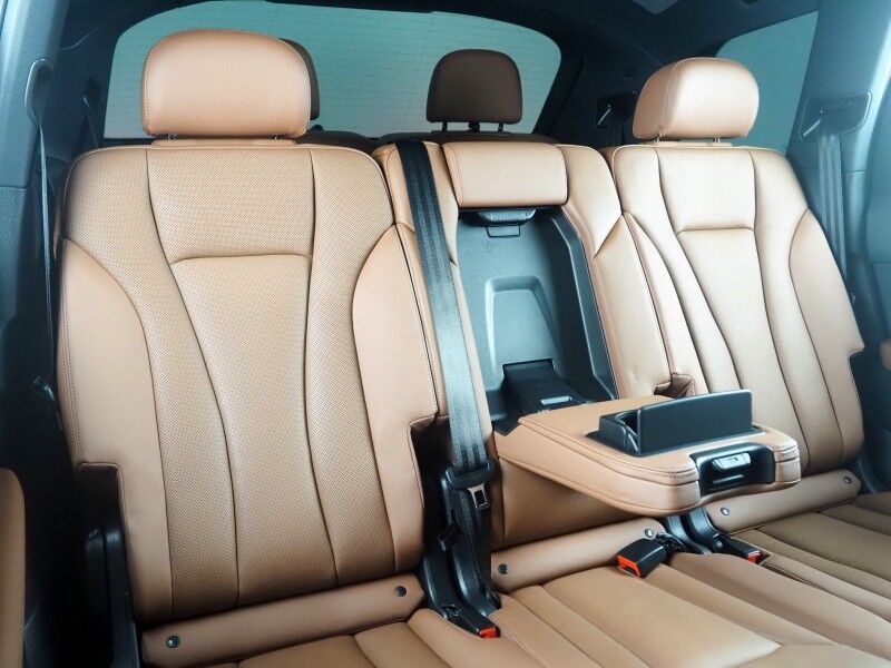 2023 Audi Q7 Premium Plus 45 TFSI Quattro *BLACK OPTIC PKG, EXECUTIVE PKG, NAVIGATION, VIRTUAL COCKPIT, ADAPTIVE CRUISE, SAFETY ALERTS, 360 CAMERAS, PANO MOONROOF, LEATHER, CLIMATE SEATS, HEATED STEERING, BANG & OLUFSEN, WIRELESS CHARGING, APPLE CARPLAY Round Rock TX