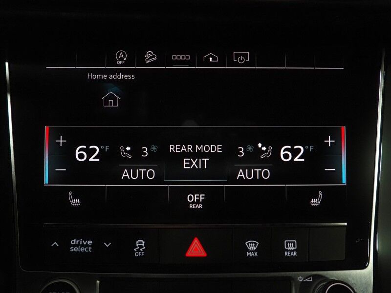 2023 Audi Q7 Premium Plus 45 TFSI Quattro *BLACK OPTIC PKG, EXECUTIVE PKG, NAVIGATION, VIRTUAL COCKPIT, ADAPTIVE CRUISE, SAFETY ALERTS, 360 CAMERAS, PANO MOONROOF, LEATHER, CLIMATE SEATS, HEATED STEERING, BANG & OLUFSEN, WIRELESS CHARGING, APPLE CARPLAY Round Rock TX