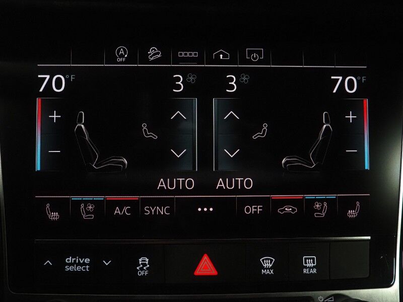 2023 Audi Q7 Premium Plus 45 TFSI Quattro *BLACK OPTIC PKG, EXECUTIVE PKG, NAVIGATION, VIRTUAL COCKPIT, ADAPTIVE CRUISE, SAFETY ALERTS, 360 CAMERAS, PANO MOONROOF, LEATHER, CLIMATE SEATS, HEATED STEERING, BANG & OLUFSEN, WIRELESS CHARGING, APPLE CARPLAY Round Rock TX