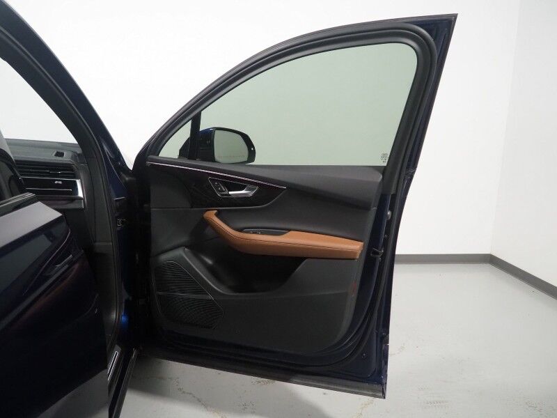 2023 Audi Q7 Premium Plus 45 TFSI Quattro *BLACK OPTIC PKG, EXECUTIVE PKG, NAVIGATION, VIRTUAL COCKPIT, ADAPTIVE CRUISE, SAFETY ALERTS, 360 CAMERAS, PANO MOONROOF, LEATHER, CLIMATE SEATS, HEATED STEERING, BANG & OLUFSEN, WIRELESS CHARGING, APPLE CARPLAY Round Rock TX