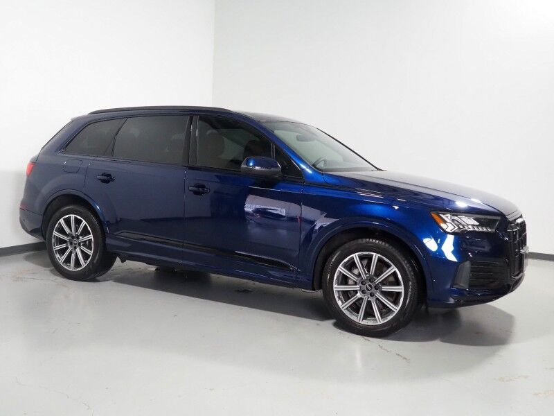2023 Audi Q7 Premium Plus 45 TFSI Quattro *BLACK OPTIC PKG, EXECUTIVE PKG, NAVIGATION, VIRTUAL COCKPIT, ADAPTIVE CRUISE, SAFETY ALERTS, 360 CAMERAS, PANO MOONROOF, LEATHER, CLIMATE SEATS, HEATED STEERING, BANG & OLUFSEN, WIRELESS CHARGING, APPLE CARPLAY