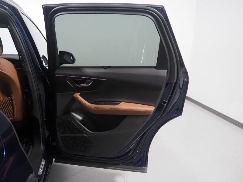 2023 Audi Q7 Premium Plus 45 TFSI Quattro *BLACK OPTIC PKG, EXECUTIVE PKG, NAVIGATION, VIRTUAL COCKPIT, ADAPTIVE CRUISE, SAFETY ALERTS, 360 CAMERAS, PANO MOONROOF, LEATHER, CLIMATE SEATS, HEATED STEERING, BANG & OLUFSEN, WIRELESS CHARGING, APPLE CARPLAY Round Rock TX