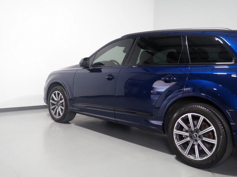 2023 Audi Q7 Premium Plus 45 TFSI Quattro *BLACK OPTIC PKG, EXECUTIVE PKG, NAVIGATION, VIRTUAL COCKPIT, ADAPTIVE CRUISE, SAFETY ALERTS, 360 CAMERAS, PANO MOONROOF, LEATHER, CLIMATE SEATS, HEATED STEERING, BANG & OLUFSEN, WIRELESS CHARGING, APPLE CARPLAY Round Rock TX