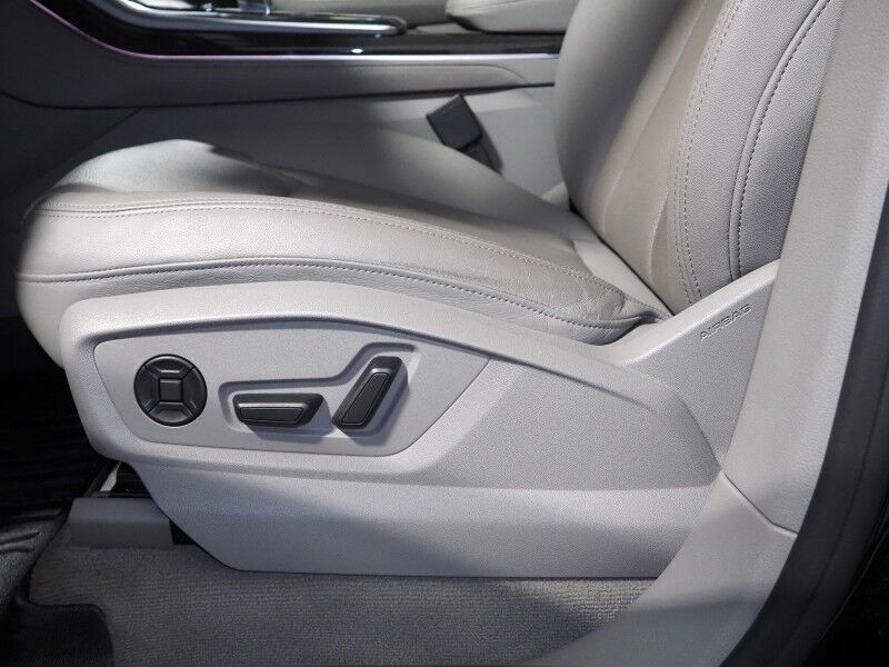 2023 Audi Q7 Premium Plus 45 TFSI Quattro *EXECUTIVE PKG, NAVIGATION, VIRTUAL COCKPIT, ADAPTIVE CRUISE, SAFETY ALERTS, 360 CAMERAS, PANO MOONROOF, LEATHER, CLIMATE SEATS, HEATED STEERING, BANG & OLUFSEN, WIRELESS CHARGING, APPLE CARPLAY Round Rock TX