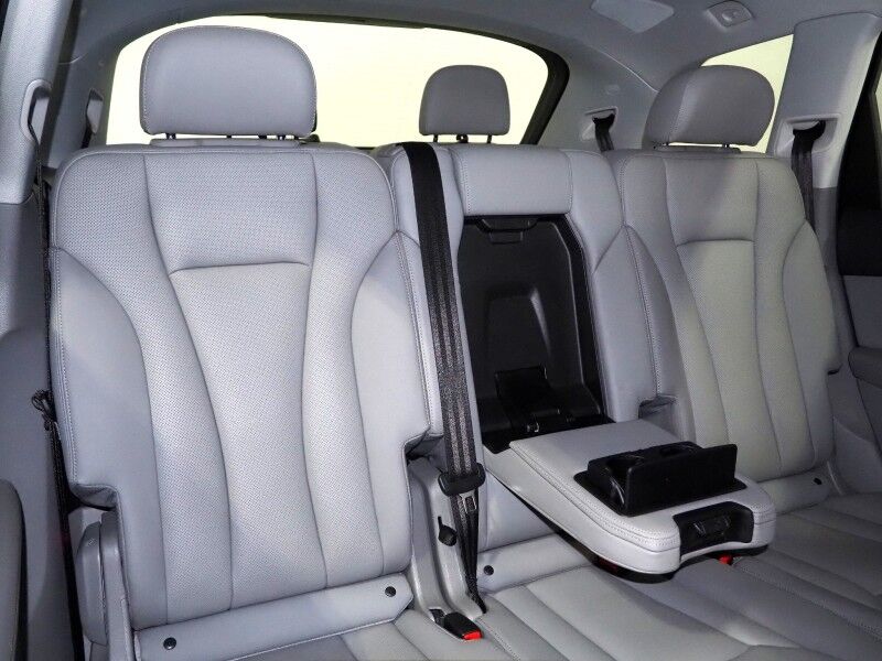 2023 Audi Q7 Premium Plus 45 TFSI Quattro *EXECUTIVE PKG, NAVIGATION, VIRTUAL COCKPIT, ADAPTIVE CRUISE, SAFETY ALERTS, 360 CAMERAS, PANO MOONROOF, LEATHER, CLIMATE SEATS, HEATED STEERING, BANG & OLUFSEN, WIRELESS CHARGING, APPLE CARPLAY Round Rock TX