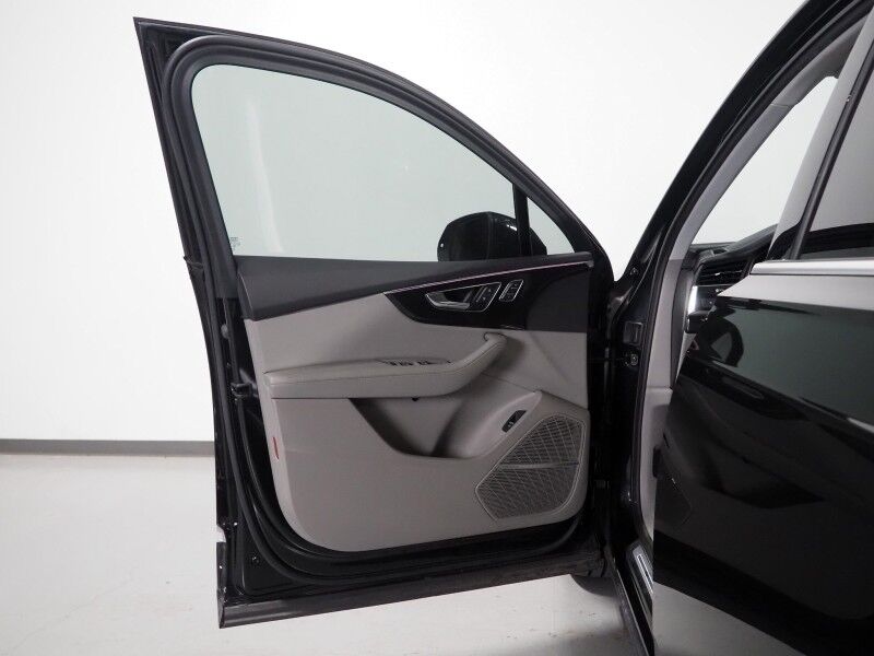 2023 Audi Q7 Premium Plus 45 TFSI Quattro *EXECUTIVE PKG, NAVIGATION, VIRTUAL COCKPIT, ADAPTIVE CRUISE, SAFETY ALERTS, 360 CAMERAS, PANO MOONROOF, LEATHER, CLIMATE SEATS, HEATED STEERING, BANG & OLUFSEN, WIRELESS CHARGING, APPLE CARPLAY Round Rock TX