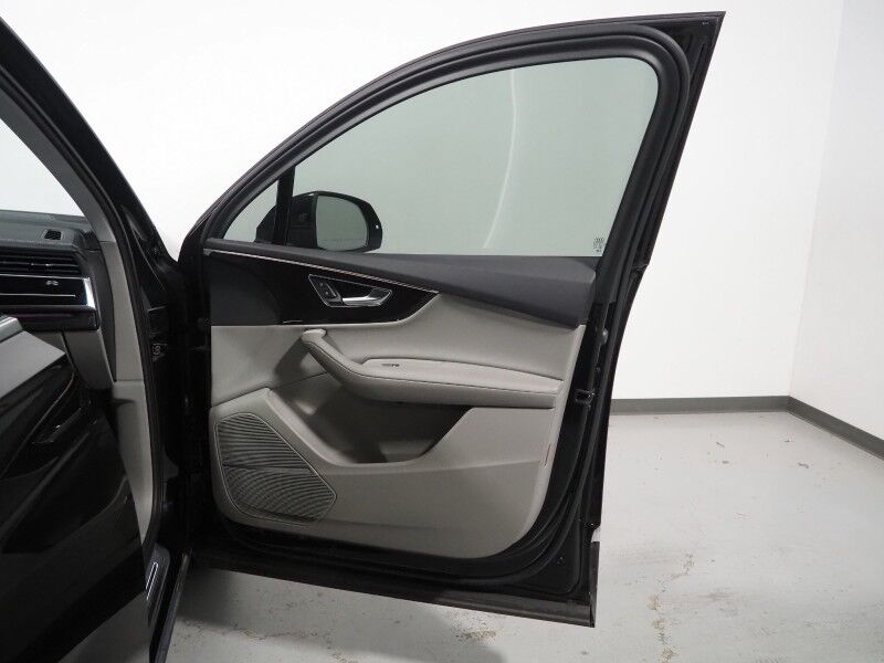 2023 Audi Q7 Premium Plus 45 TFSI Quattro *EXECUTIVE PKG, NAVIGATION, VIRTUAL COCKPIT, ADAPTIVE CRUISE, SAFETY ALERTS, 360 CAMERAS, PANO MOONROOF, LEATHER, CLIMATE SEATS, HEATED STEERING, BANG & OLUFSEN, WIRELESS CHARGING, APPLE CARPLAY Round Rock TX