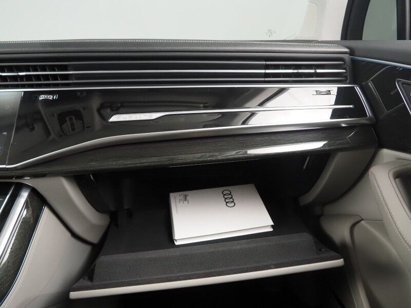 2023 Audi Q7 Premium Plus 45 TFSI Quattro *EXECUTIVE PKG, NAVIGATION, VIRTUAL COCKPIT, ADAPTIVE CRUISE, SAFETY ALERTS, 360 CAMERAS, PANO MOONROOF, LEATHER, CLIMATE SEATS, HEATED STEERING, BANG & OLUFSEN, WIRELESS CHARGING, APPLE CARPLAY Round Rock TX