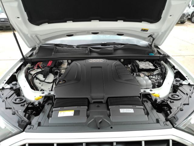 2023 Audi Q7 Premium Plus 45 TFSI quattro Tiptronic Plano TX