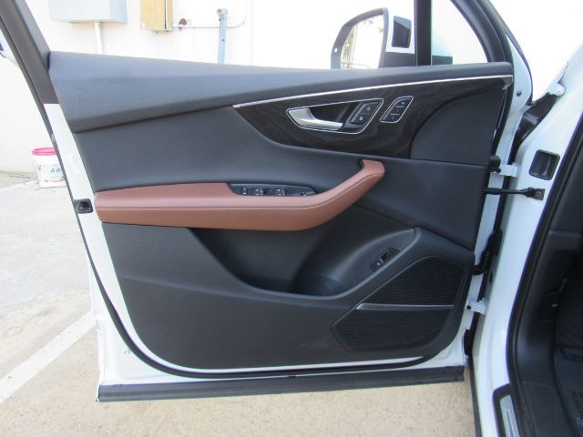 2023 Audi Q7 Premium Plus 45 TFSI quattro Tiptronic Plano TX