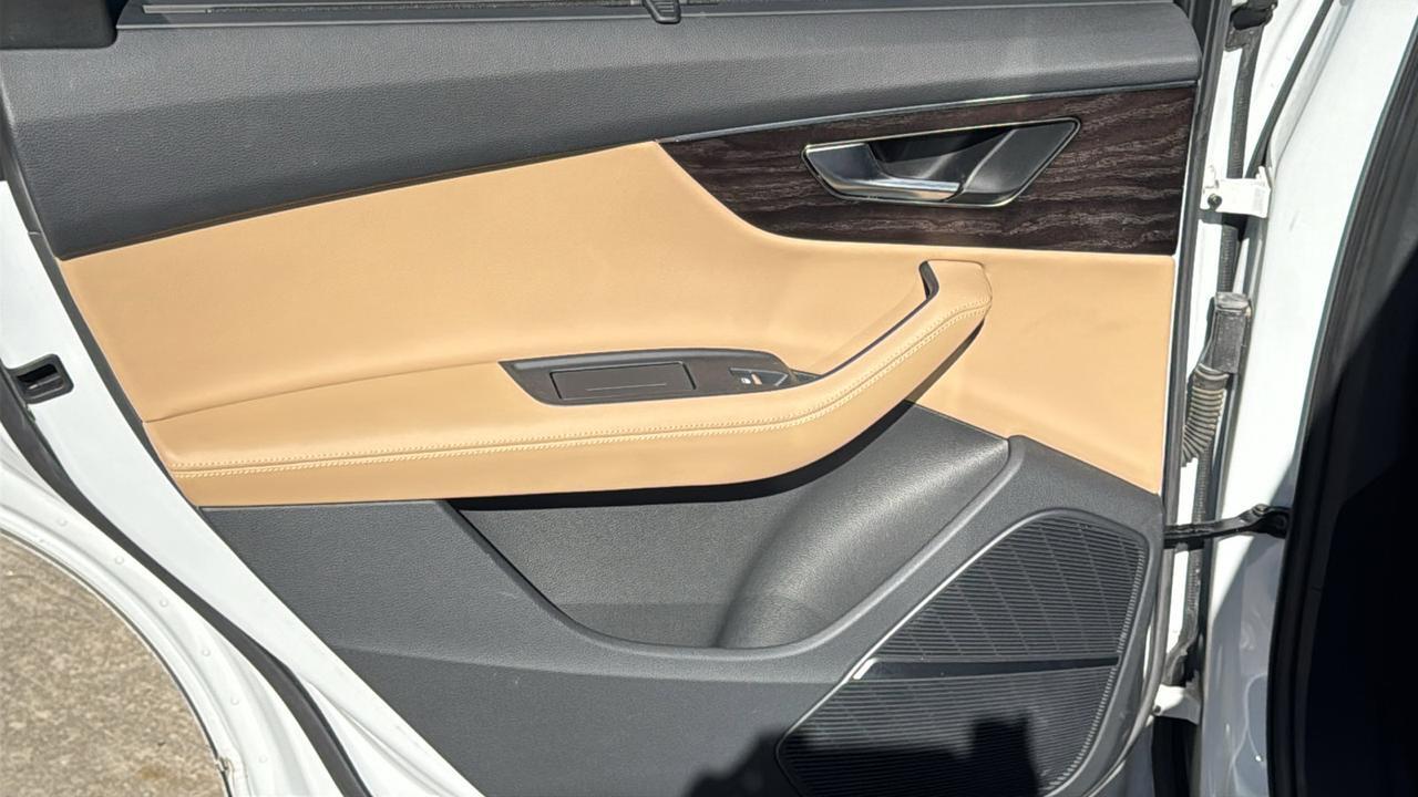 2023 Audi Q7 Premium Plus  Selma TX