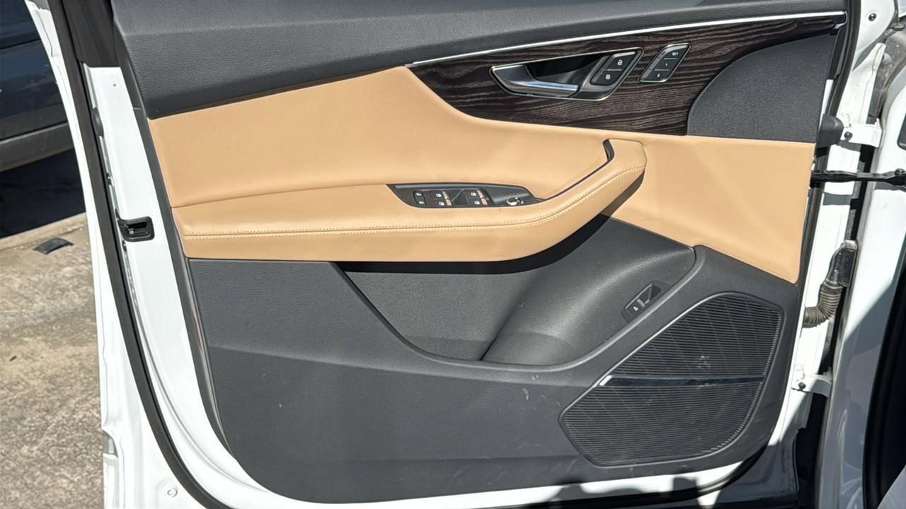 2023 Audi Q7 Premium Plus  Selma TX