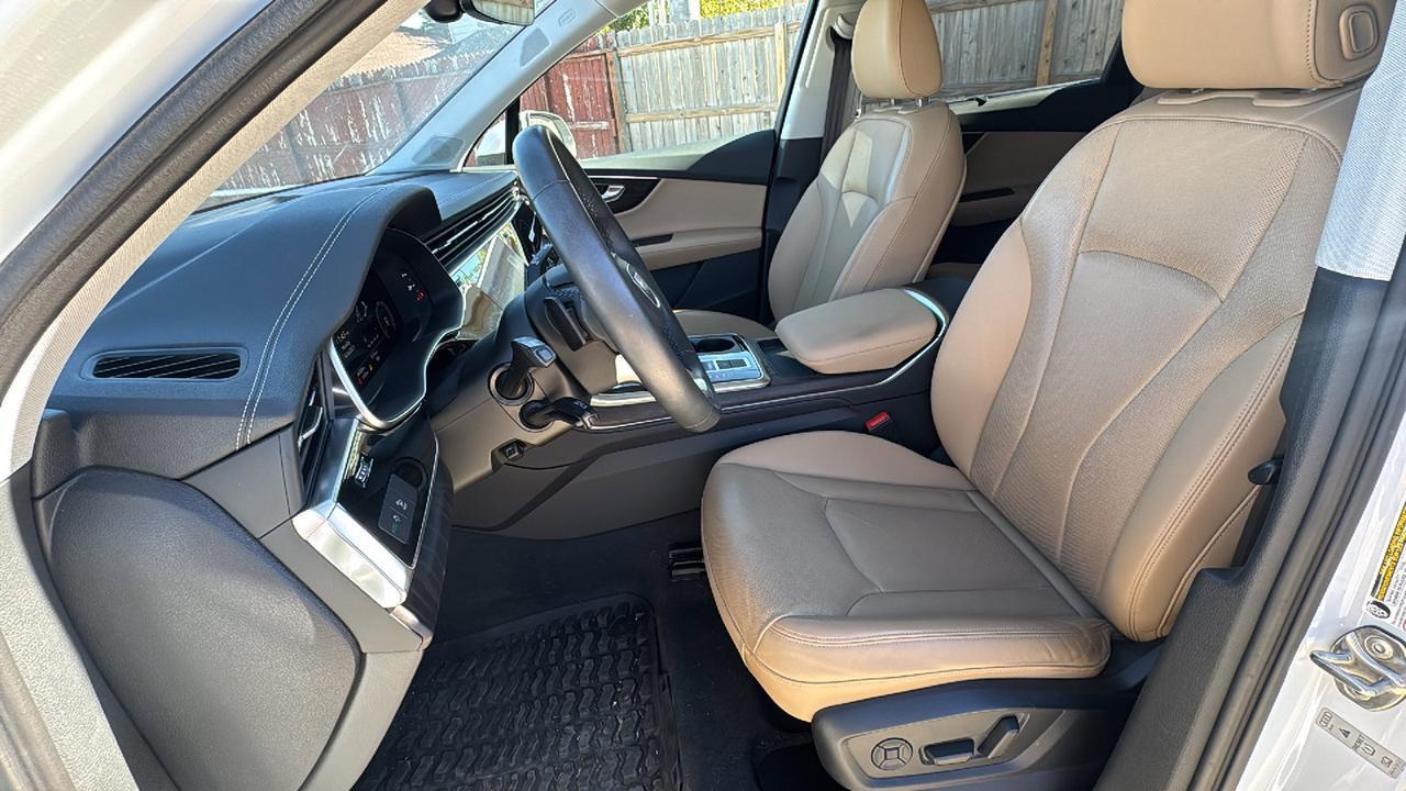 2023 Audi Q7 Premium Plus  Selma TX