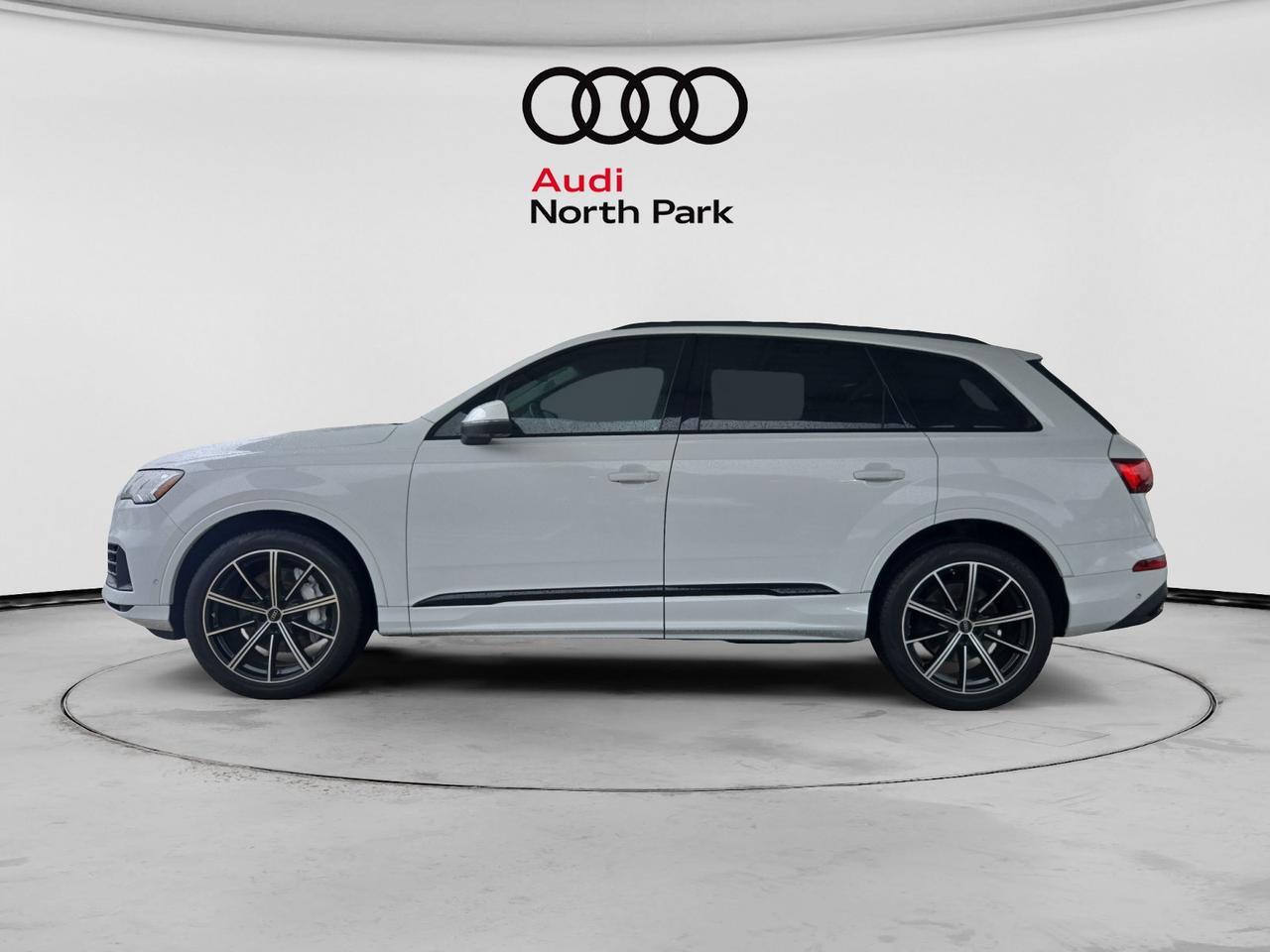 2023 Audi Q7 Premium Plus