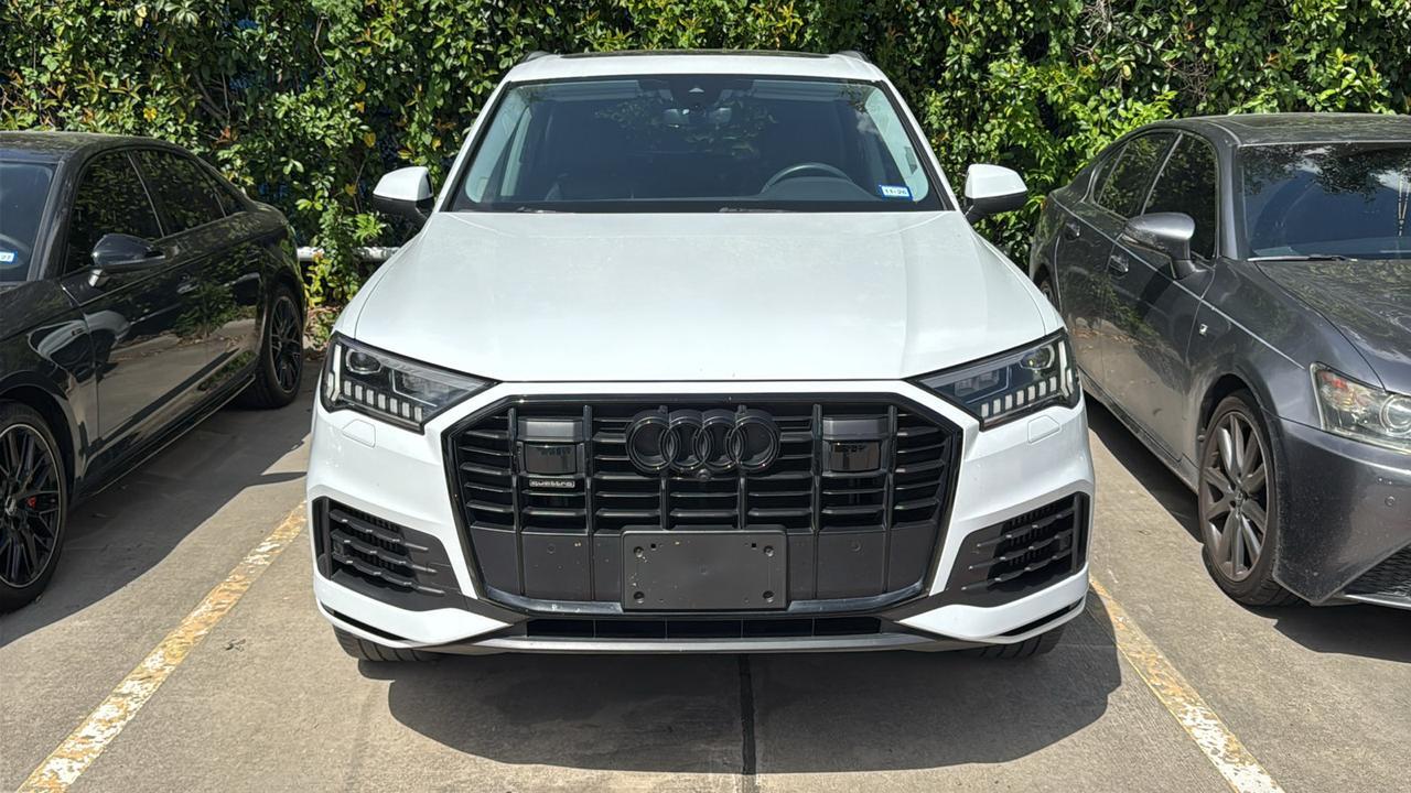 2023 Audi Q7 Premium Plus