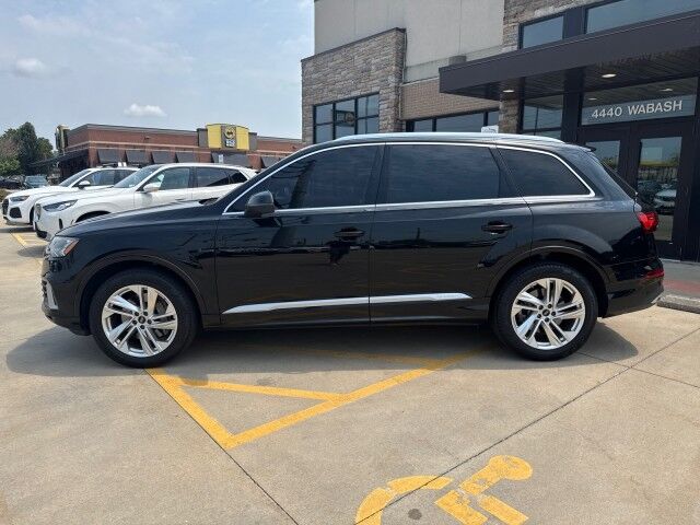 2023 Audi Q7 Premium