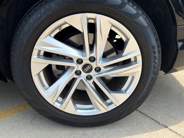 2023 Audi Q7 Premium Springfield IL