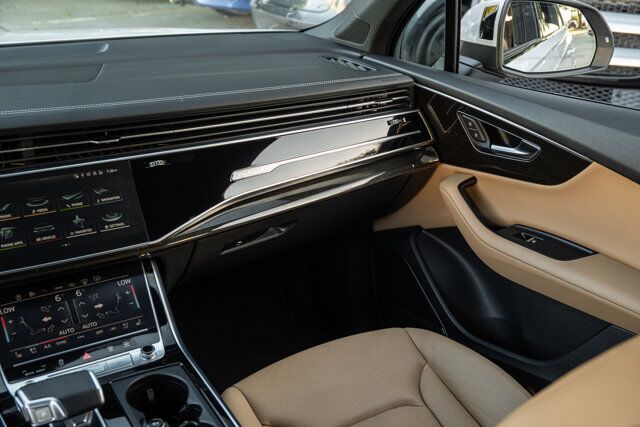 2023 Audi Q7 Prestige Black Optic Package  Selma TX
