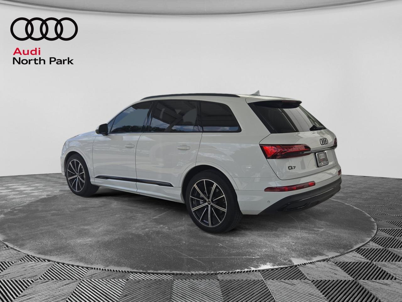 2023 Audi Q7 Prestige