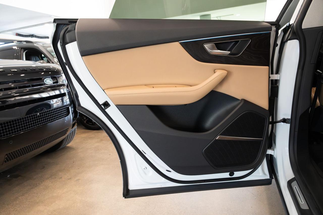 2023 Audi Q8 55 Premium Plus Gladstone OR