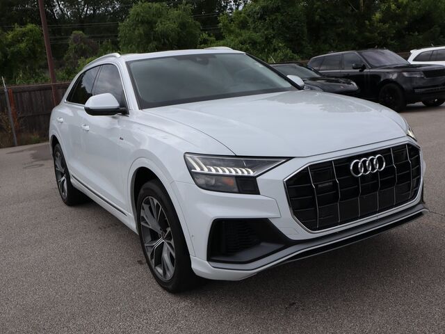 2023 Audi Q8 55 Premium Plus Oshkosh WI