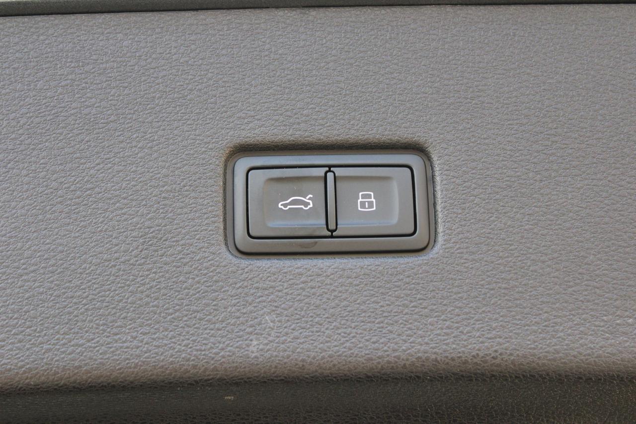 2023 Audi Q8 55 Premium Plus quattro Stafford VA