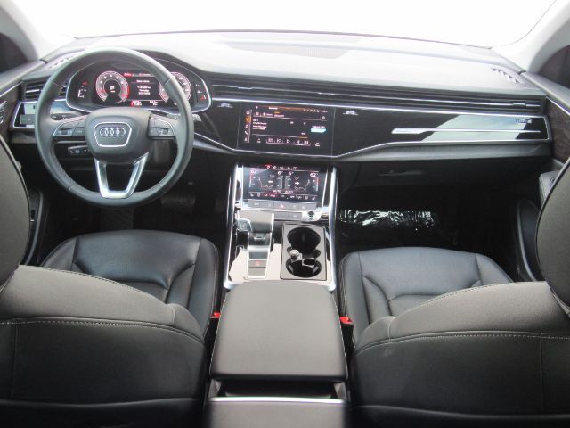 2023 Audi Q8 Premium Plus 55 TFSI quattro Tiptronic Plano TX