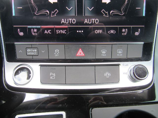 2023 Audi Q8 Premium Plus 55 TFSI quattro Tiptronic Plano TX