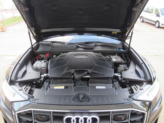 2023 Audi Q8 Premium Plus 55 TFSI quattro Tiptronic Plano TX