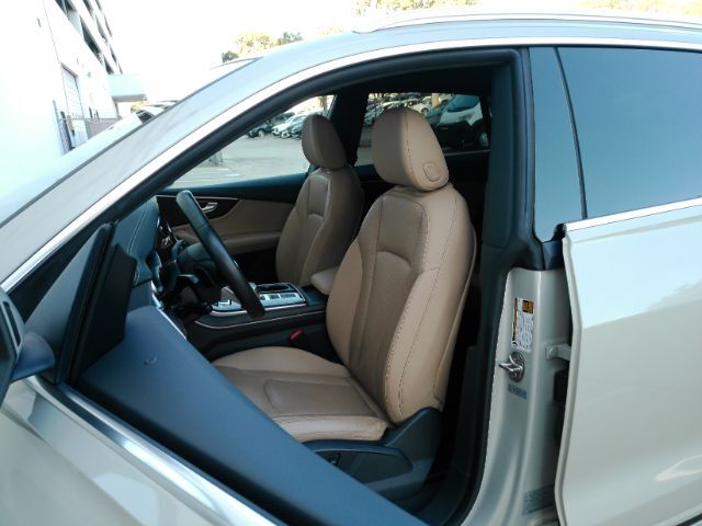2023 Audi Q8 Premium Plus 55 TFSI quattro Tiptronic Plano TX