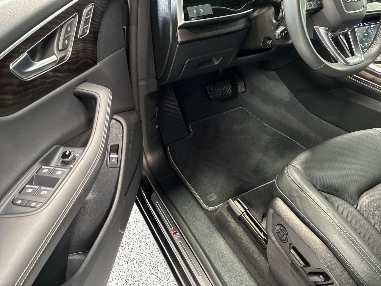 2023 Audi Q8 Premium Plus, S-line Plus Pkg, S-Line Style Pkg, Tow Pkg Houston TX