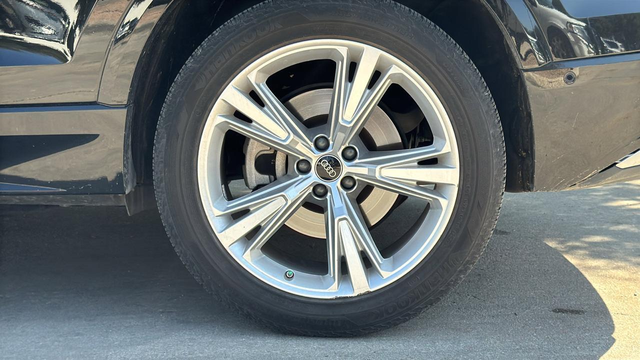 2023 Audi Q8 Premium Plus  Selma TX