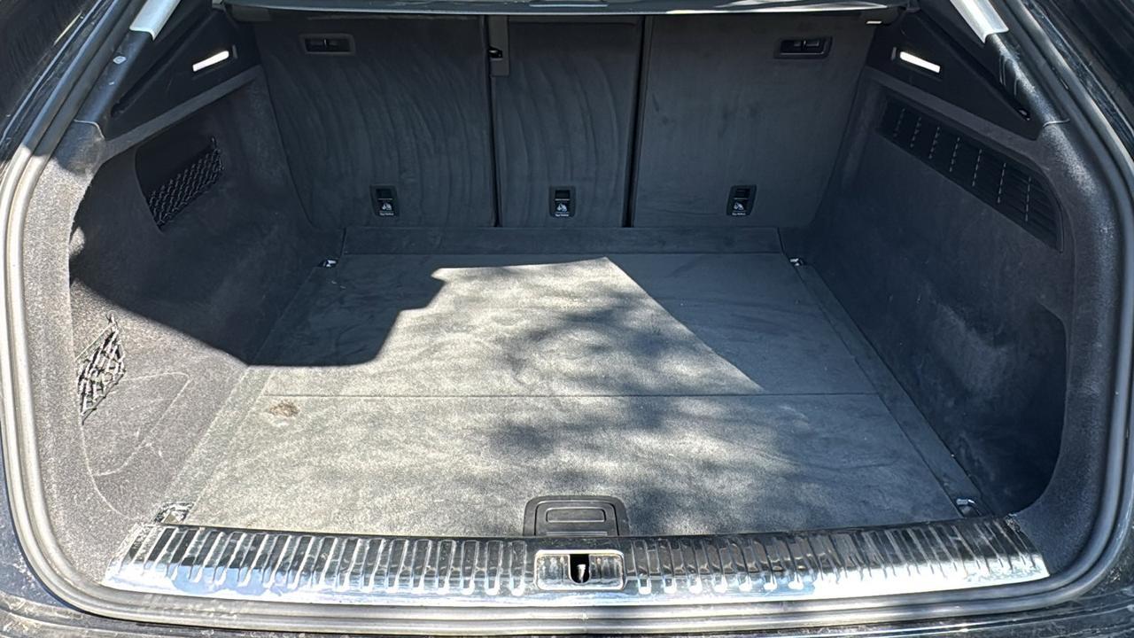 2023 Audi Q8 Premium Plus  Selma TX