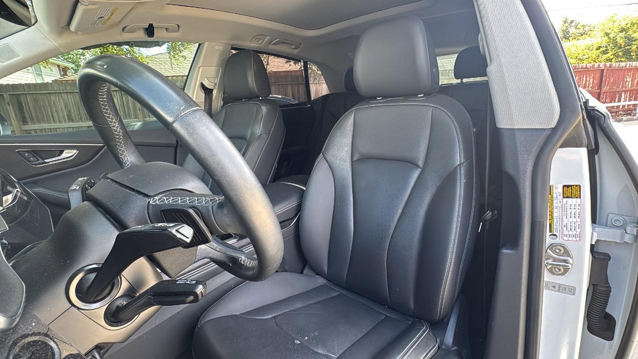 2023 Audi Q8 Prestige  Selma TX