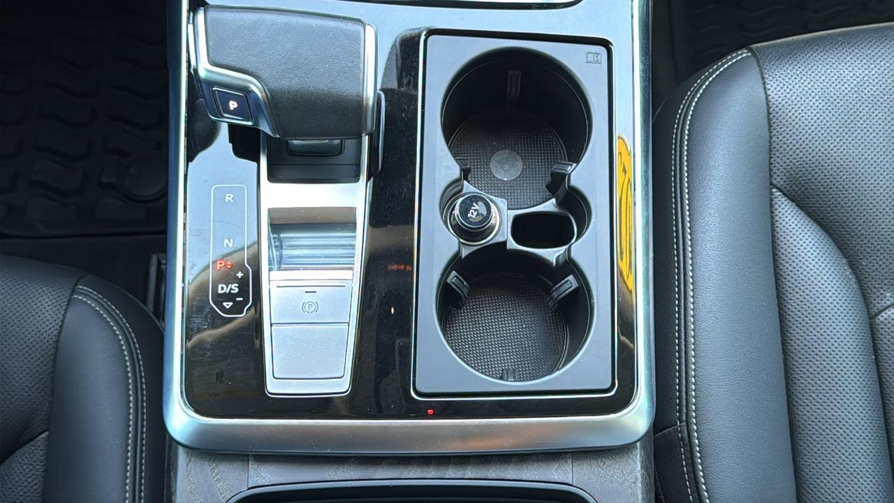 2023 Audi Q8 Prestige  Selma TX